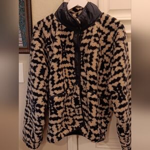 NEW FREE PEOPLE MOVMENT Stylish Navy and Cream Teddy Jacket
